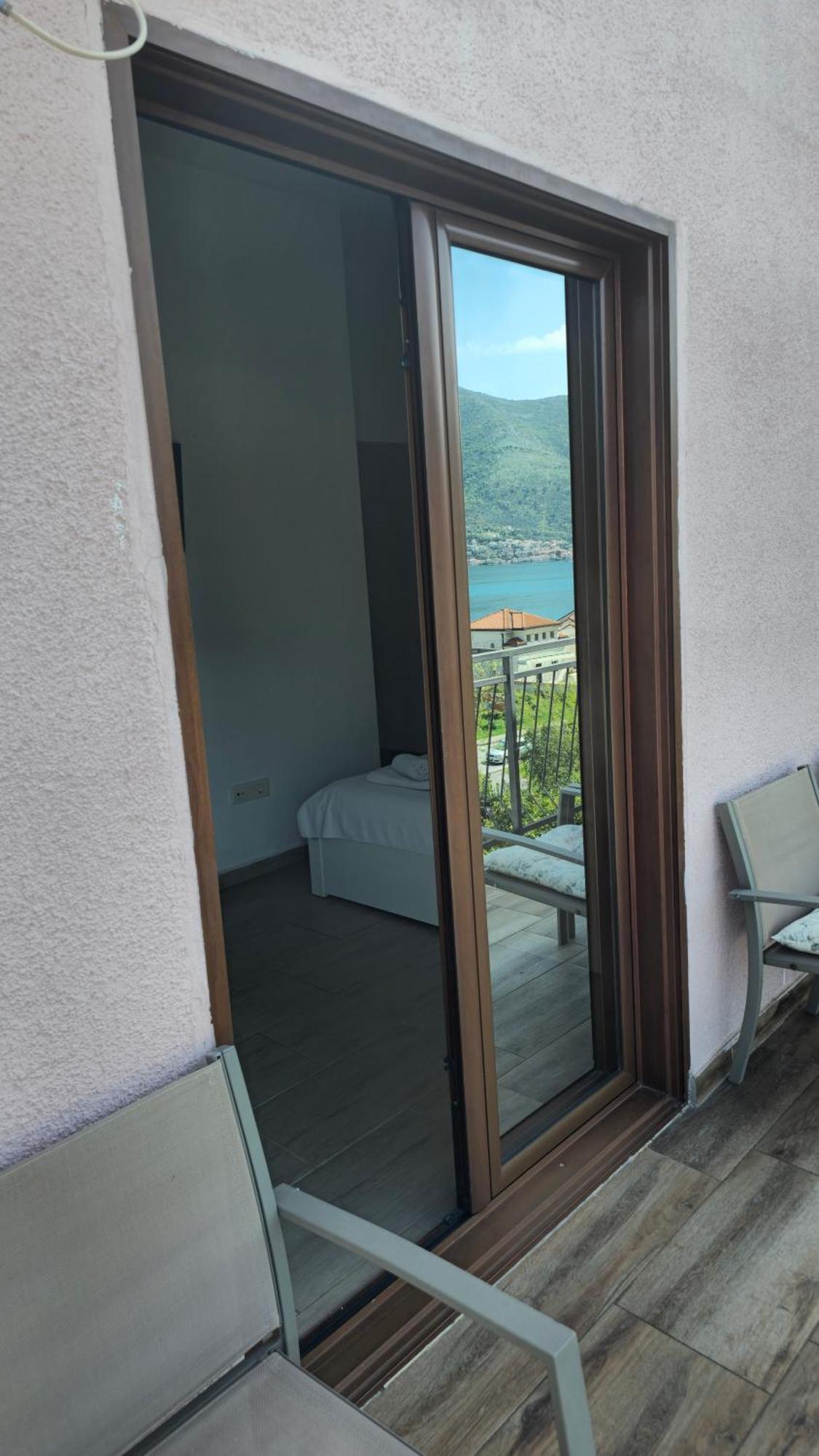 Modern Seaside Escape - Stunning Sea View - Private & Stylish Apartment Kotor Exterior photo