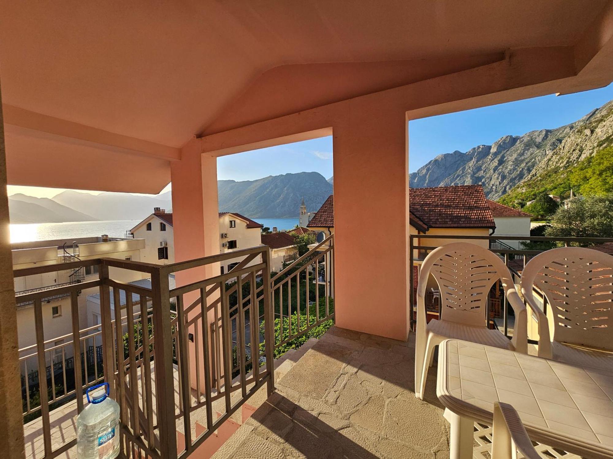 Modern Seaside Escape - Stunning Sea View - Private & Stylish Apartment Kotor Exterior photo